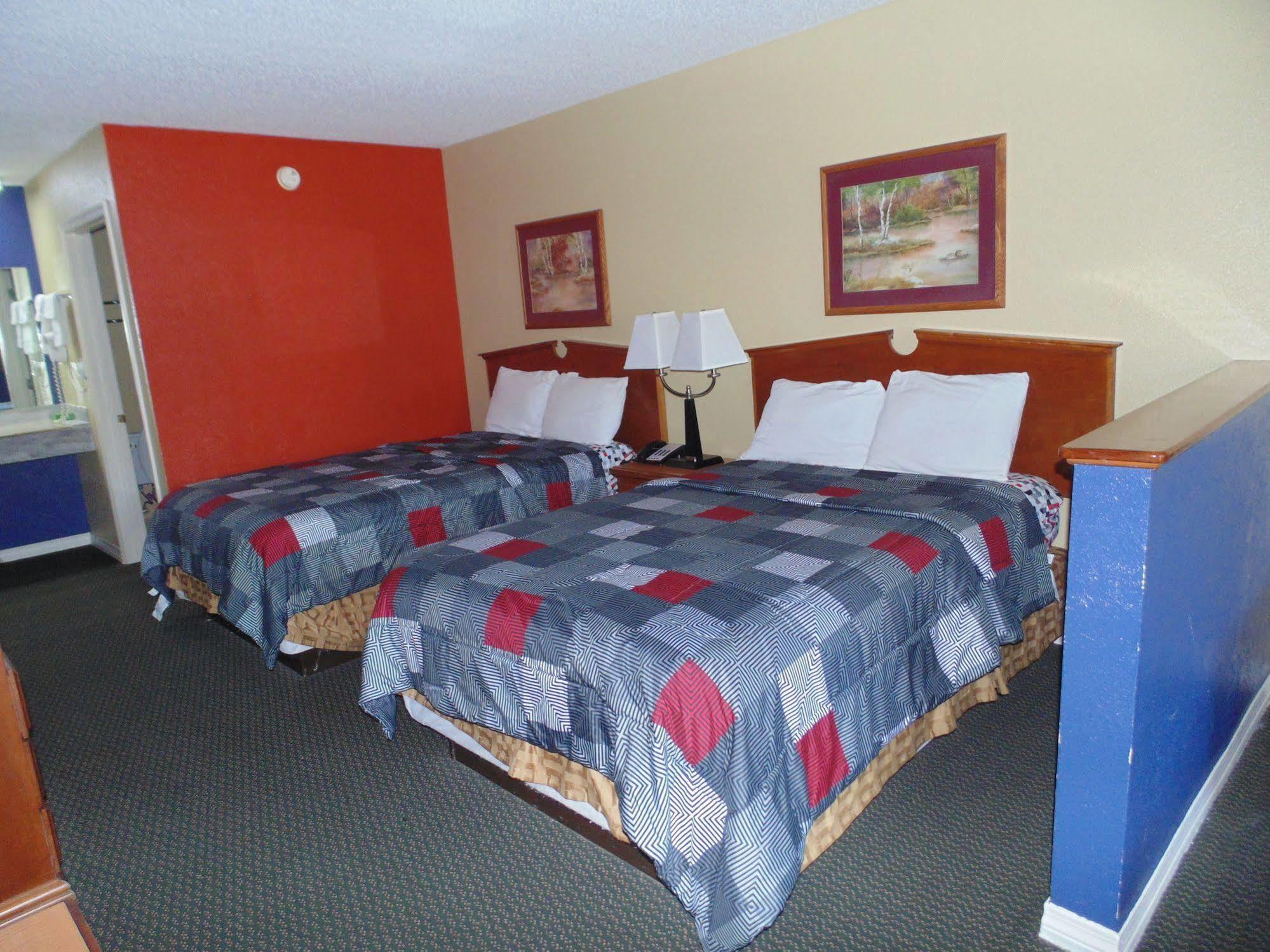 Log Cabin Inn Bay Minette Экстерьер фото